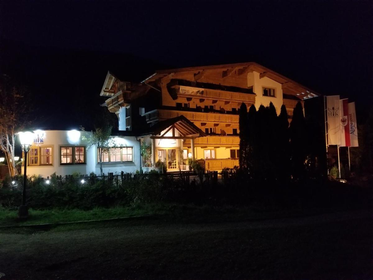 Alpenhotel Wildschoenau B&B Esterno foto